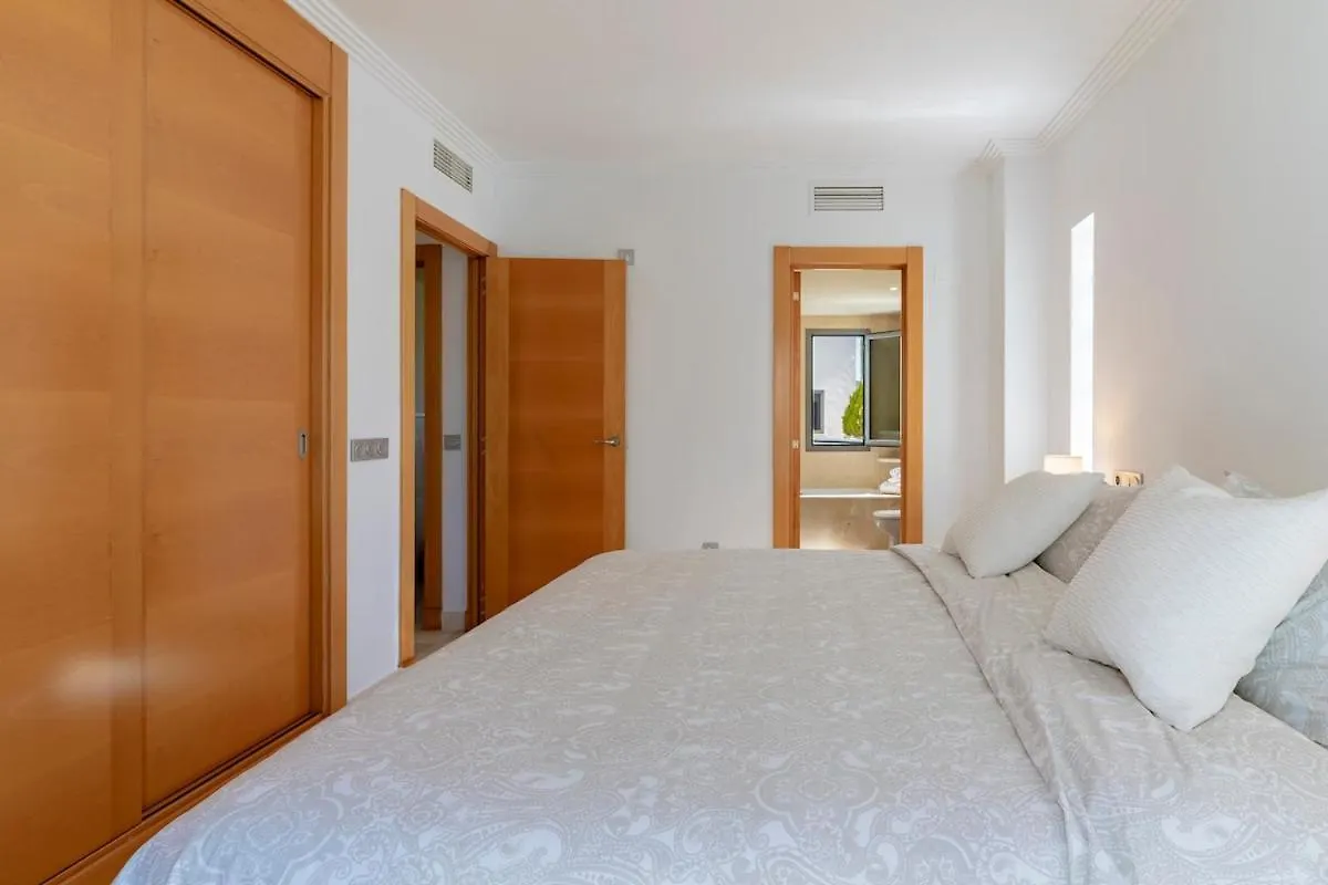 Apartment Casa Acosta - Stylish 2Br, Pool & Paddle Tennis In Los Flamingos Estepona Spain